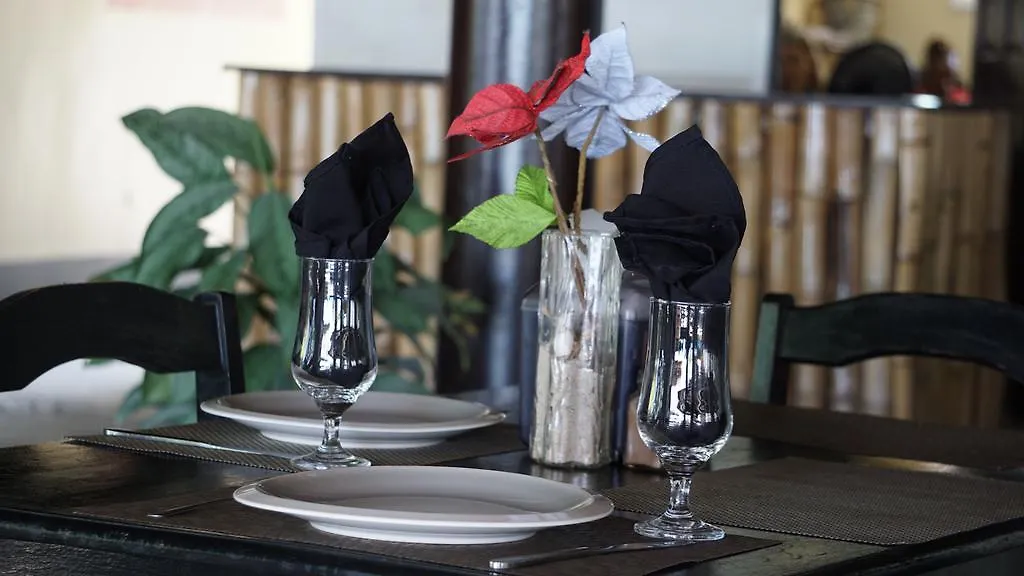 Hotel Bourbon Beach Jamaica Negril 0*,  Jamaika